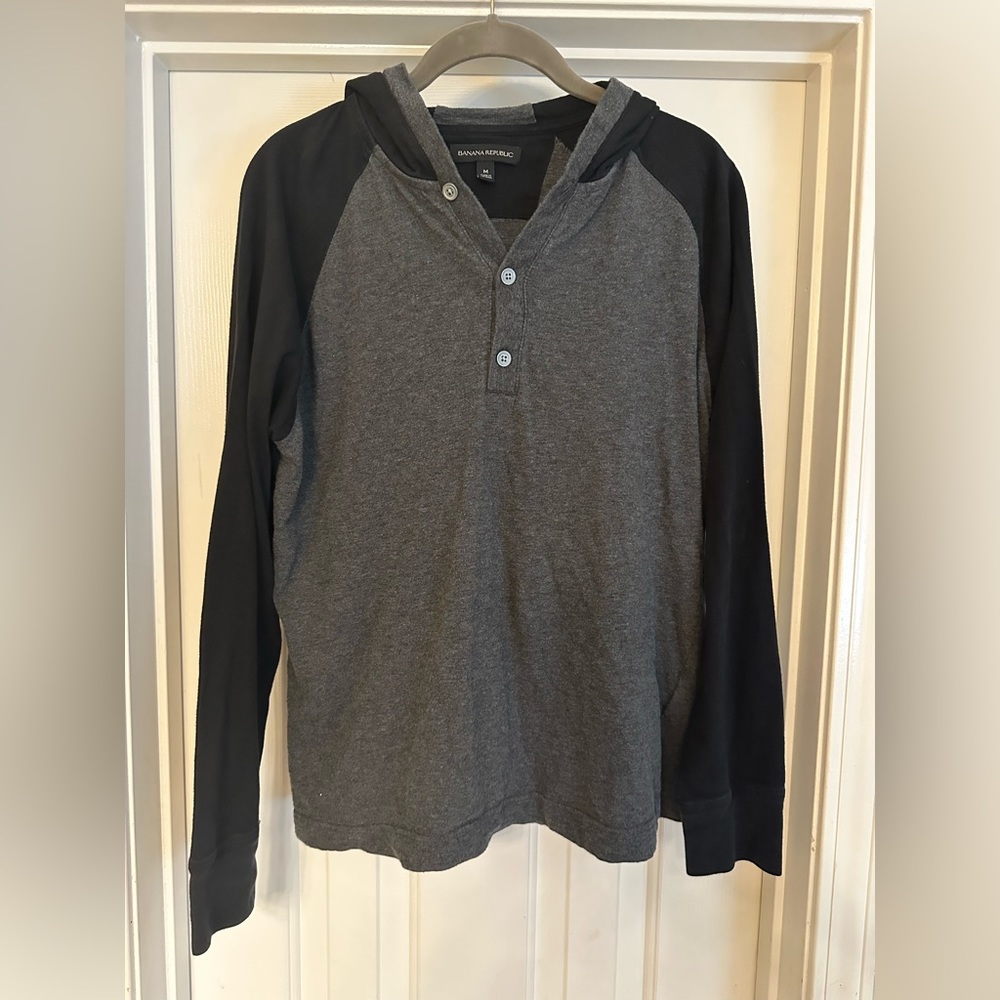 Men’s long sleeve hoodie